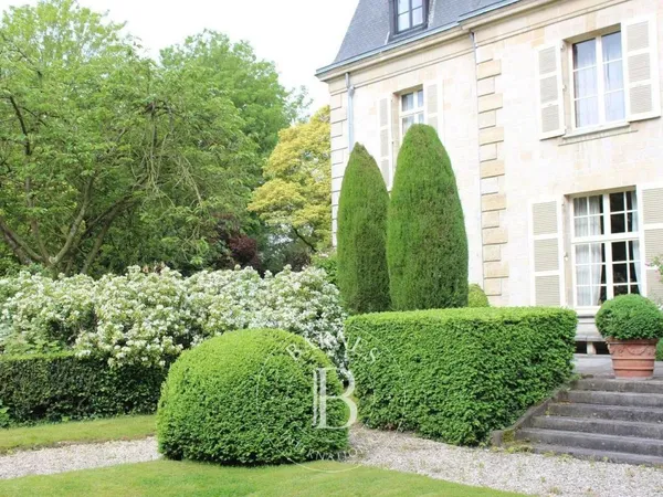 Vends t6 et plus - 239.12 m² - Mouvaux 59420