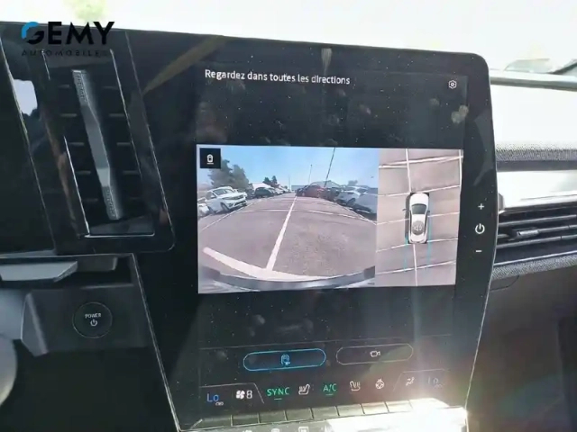 Renault Megane e-tech ev60 220 ch super charge — photo 15