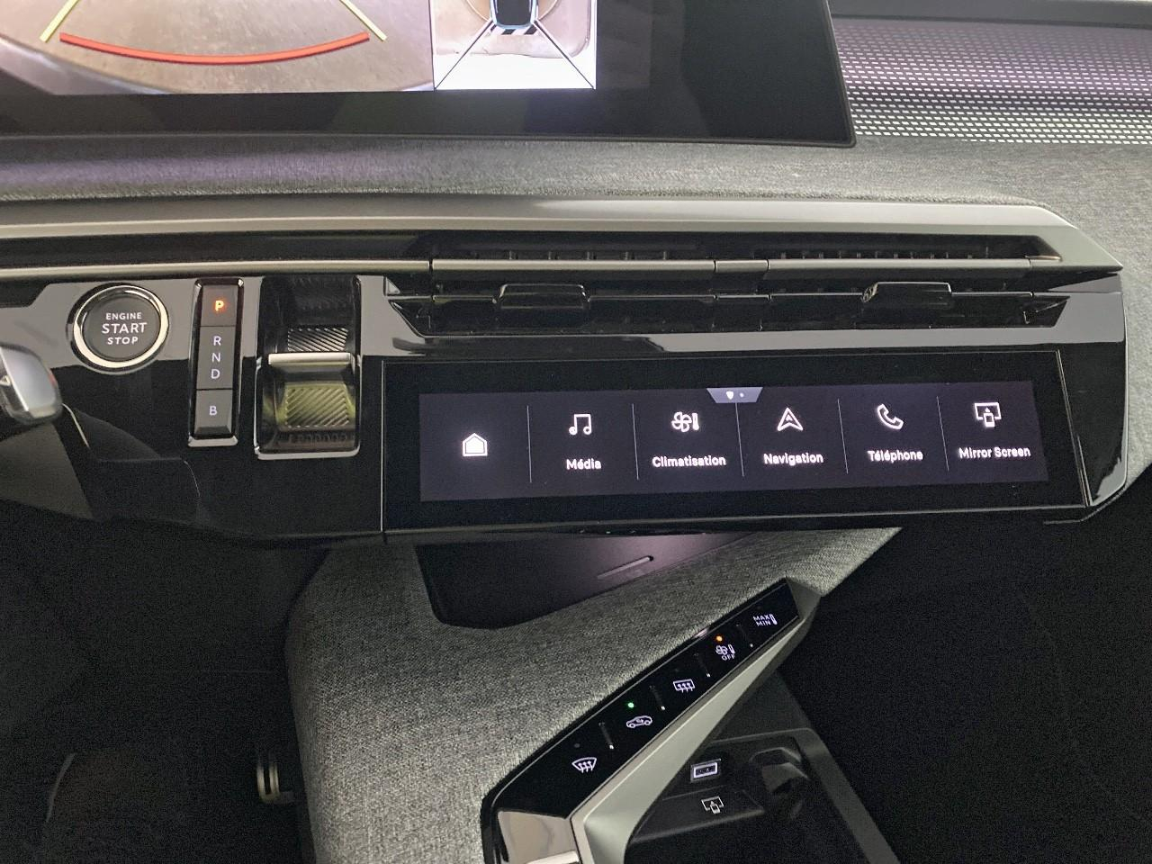 Peugeot 3008 plug-in hybrid 195 e-dcs7 gt — photo 17