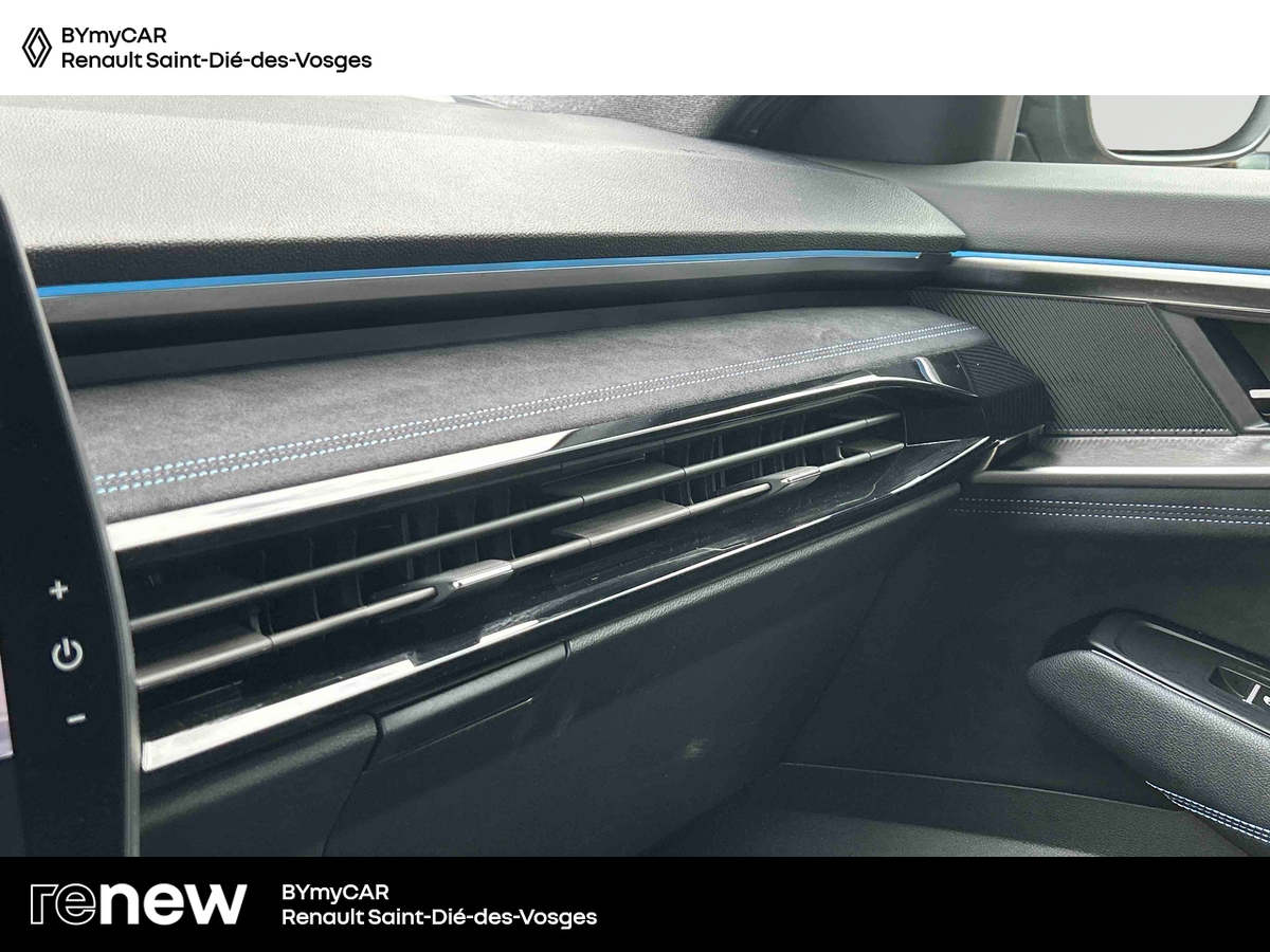 Renault Austral E-Tech full hybrid 200 GSR2 — photo 18