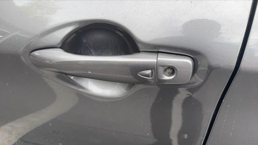 Nissan Qashqai 1.2 DIG-T 115 2WD - N-Connecta – 2015 – 100517 km – Essence – Boîte Manuelle — photo 2