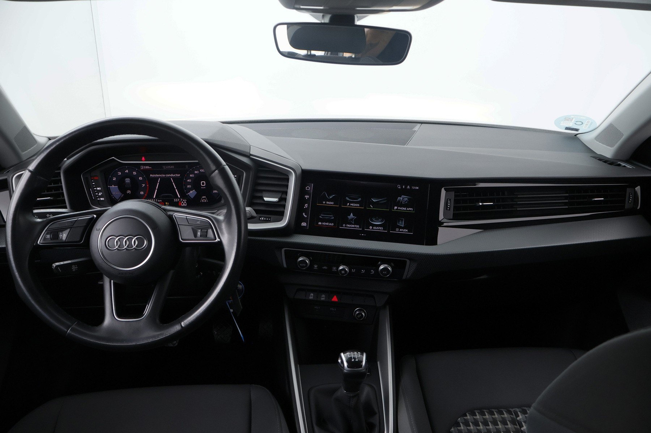 Audi A1 Sportback — photo 11