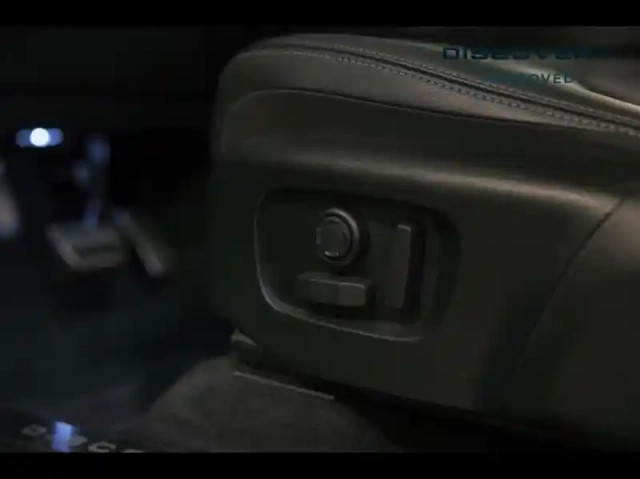 Land Rover Discovery Sport p270e phev 269ch dynamic se — photo 30