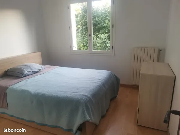 Chambre meublée à louer en co-location dans une maison individuelle située en plein coeur de Pibrac