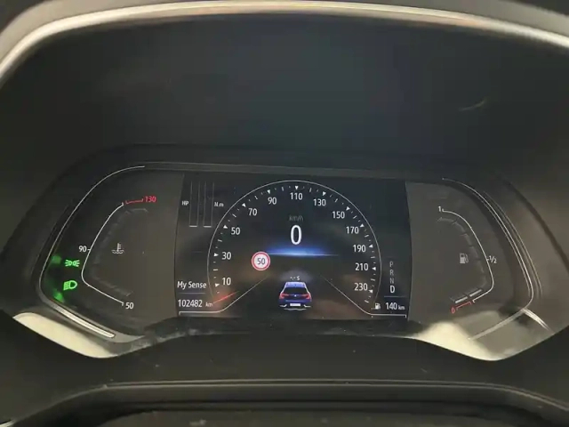 Renault Captur blue dci 115 edc — photo 26