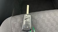 Toyota Yaris 120 VVT-i Dynamic 5p MY22 — photo 16