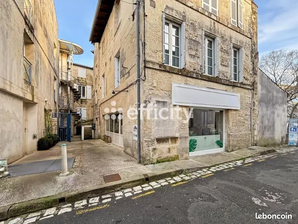 Immeuble 104 m²