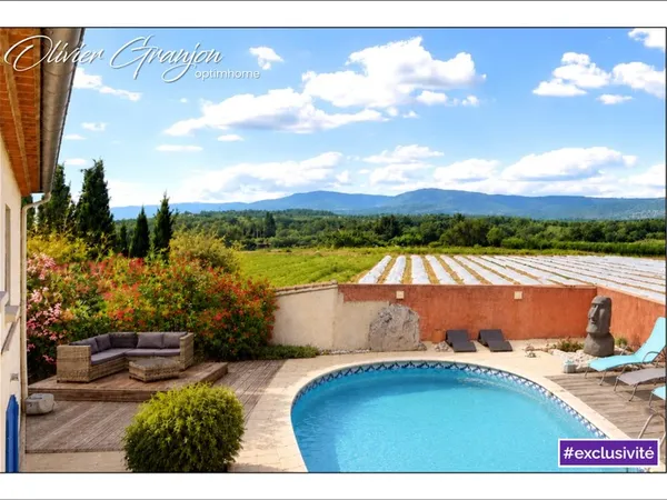 Élégante bastide avec double habitation au calme, piscine et jardin paysager