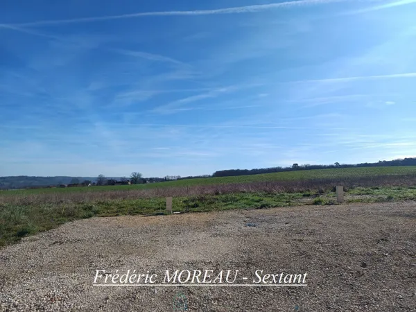 Terrain constructible 1012 m²