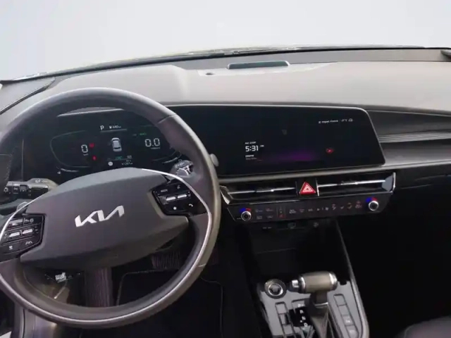 Kia Niro 1.6 gdi 183 ch phev dct6 — photo 11