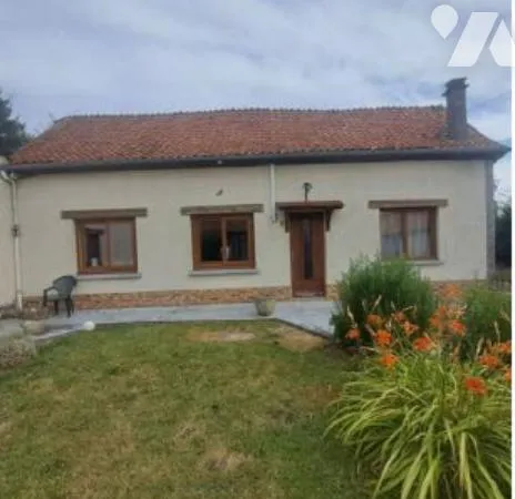 Vends maison située en campagne - 77.44 m² - 3 pièces, 2 chambres - Prouville 80370