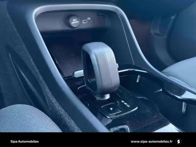Volvo Xc40 recharge 231 ch 1edt — photo 17