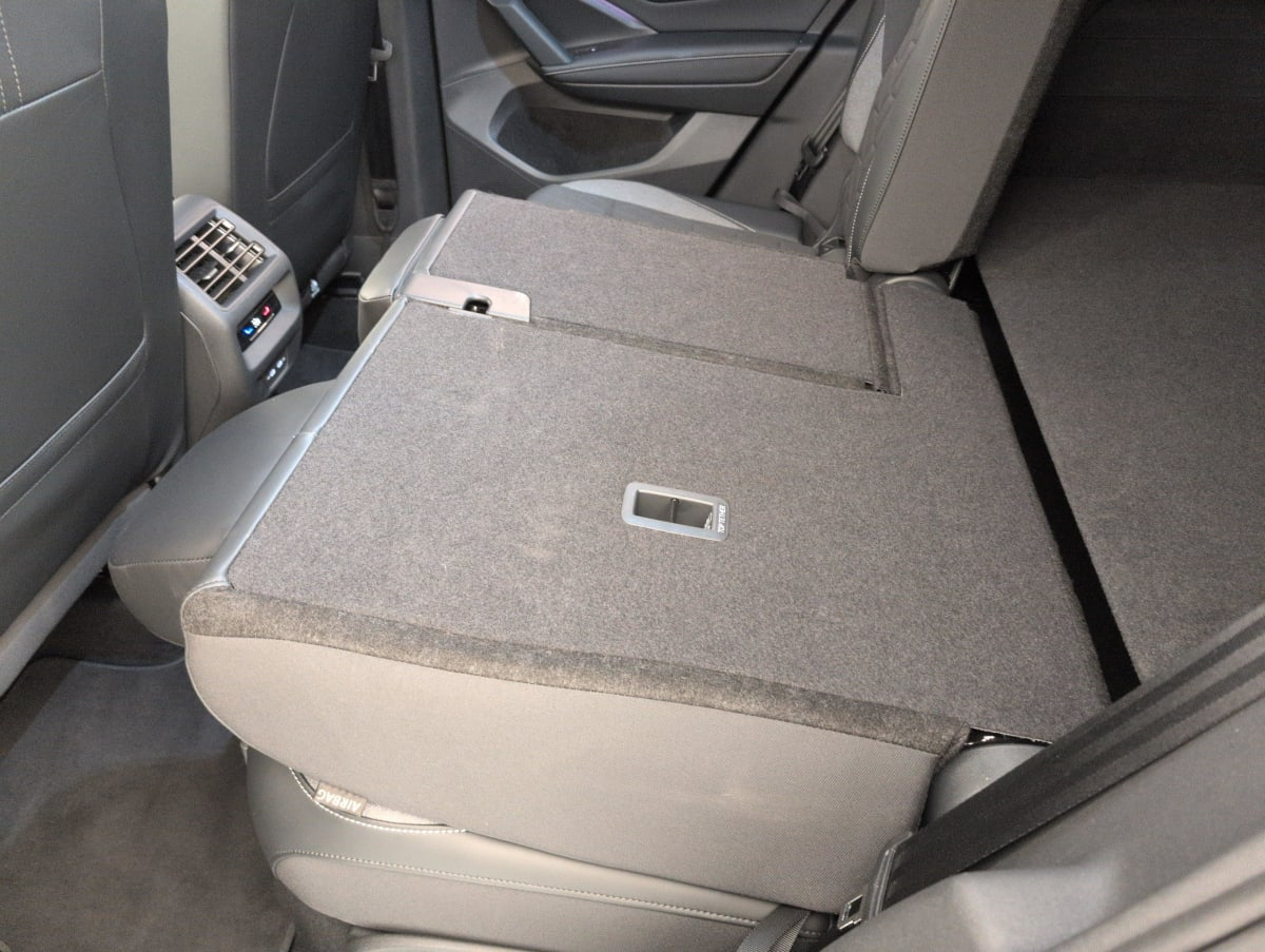 Volkswagen Tiguan — photo 12