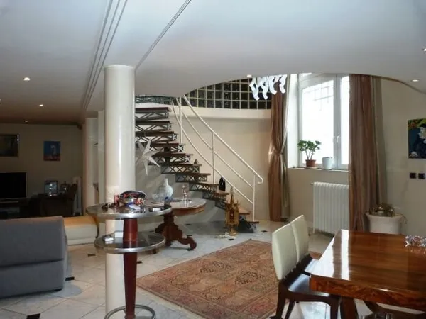 Appartement 7 pièces 250 m²