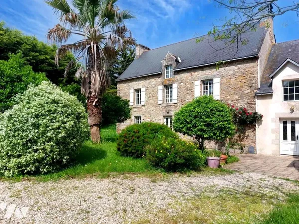 Maison 12 pièces 425 m²