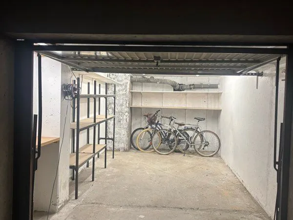 Garage 18m2 secteur Europole Gare Palais de Justice