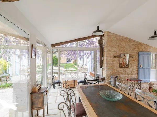 Maison de plain-pied 6 pièces 260 m²