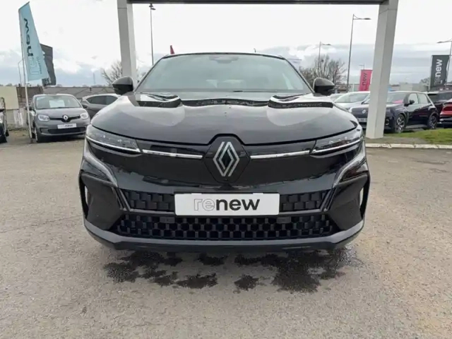 Renault Megane e-tech 220 ch autonomie confort gsr2 — photo 29