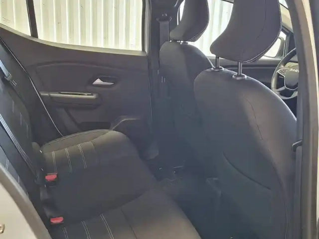 Dacia Sandero tce 90 — photo 16