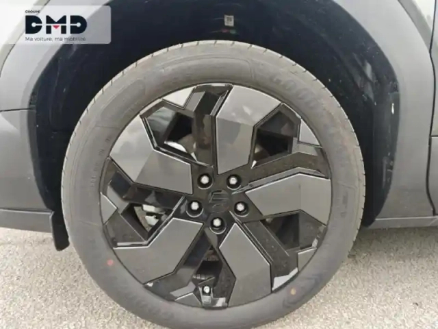 Suzuki Vitara 174ch 61kwh style — photo 13