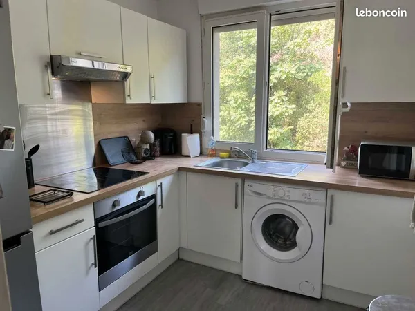 Appartement F3 72 m2 avec balcon 91150 Etampes
