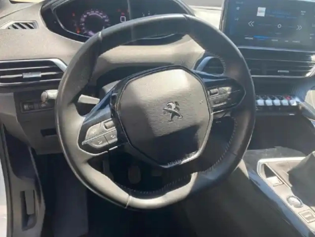 Peugeot 3008 1.2 130ch s&amp;s active pack — photo 14