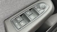 Renault Clio 1.0 TCe 90ch Techno - 24 — photo 16