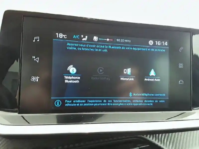 Peugeot 208 puretech 100 s&amp;s bvm6 — photo 35