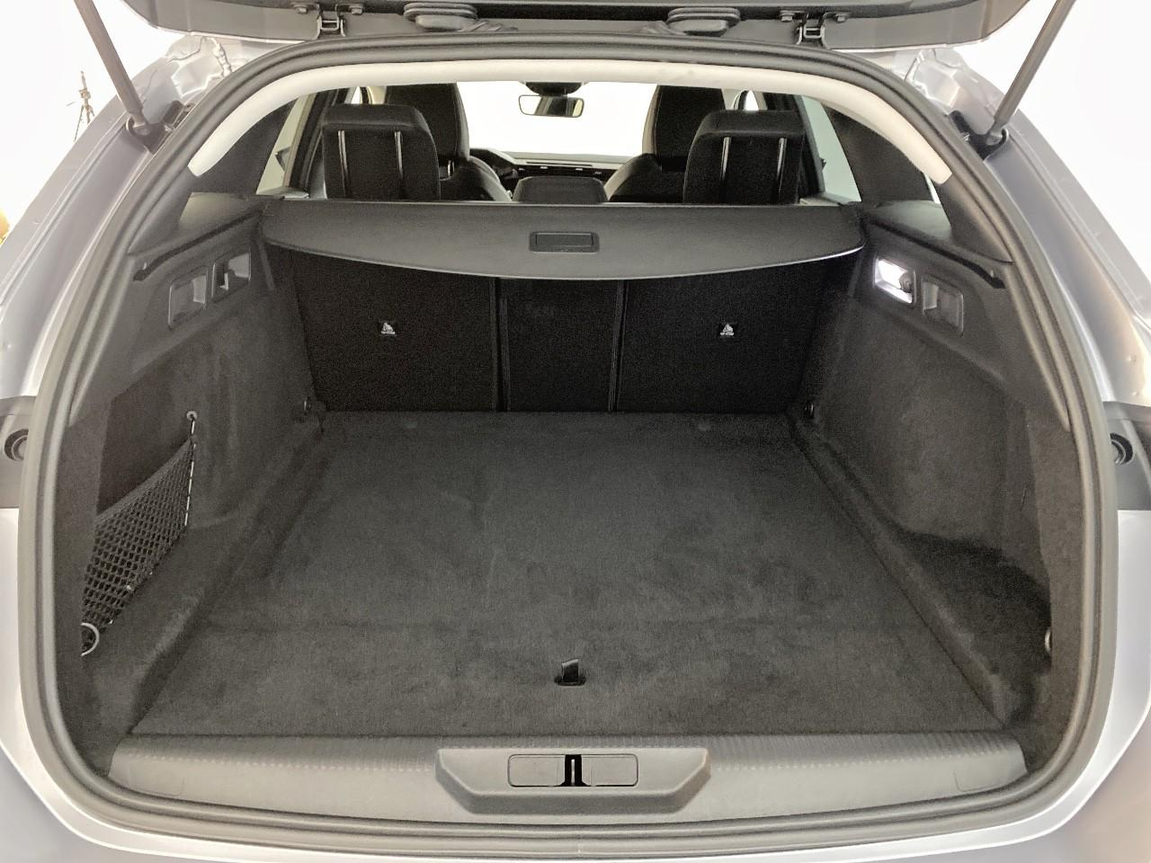 Peugeot 308 sw bluehdi 130ch s&s eat8 allure — photo 6