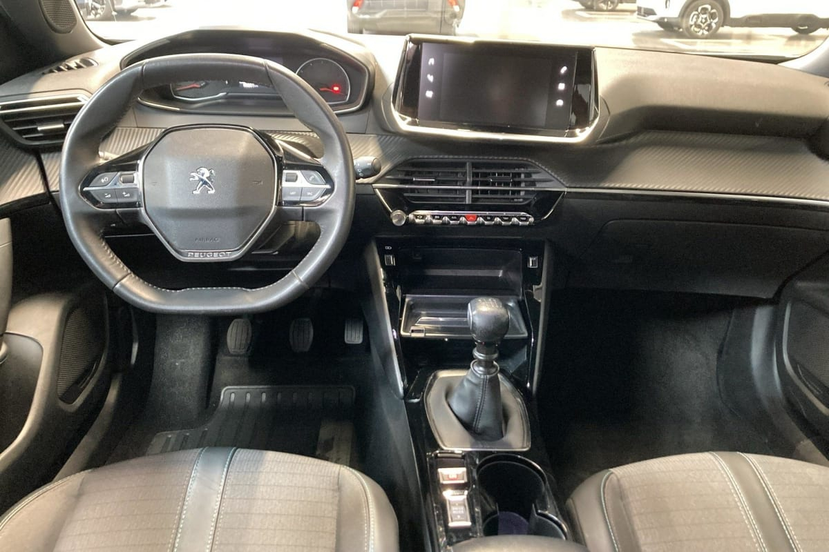 Peugeot 2008 — photo 12