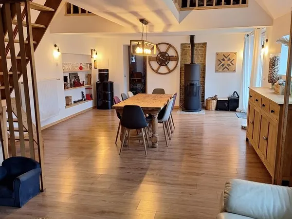 Maison 6 pièces 150 m²