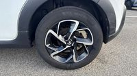 Citroen C3 1.2 PureTech 110ch S&S C-Series 120-121g — photo 11