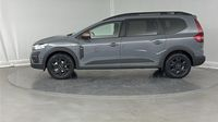 Dacia Jogger 1.6 hybrid 140ch Extreme 7 places -24 — photo 7