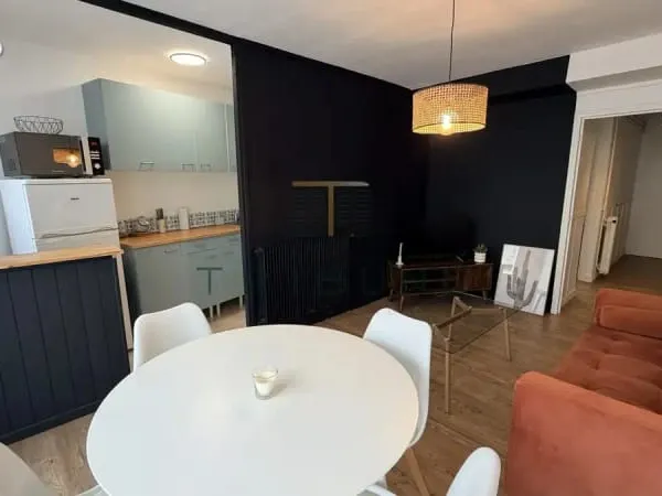 Agen quartier Jayan T2 Lumineux avec balcon Immeuble rénvové