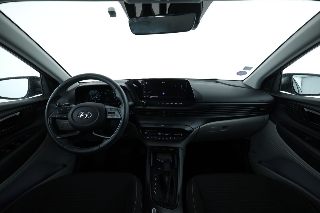 Hyundai i20 1.0 T-GDi Hybrid 48V Executive DCT-7 — photo 11