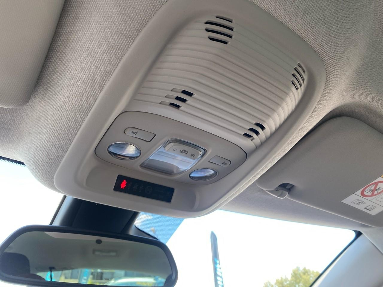 Citroën C3 Aircross puretech 130ch s&s c-series eat6 2022 — photo 26