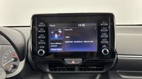 Toyota Yaris 116h Dynamic 5p MY22 — photo 18