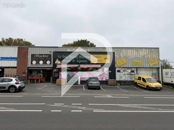 Fonds de commerce 390 m²