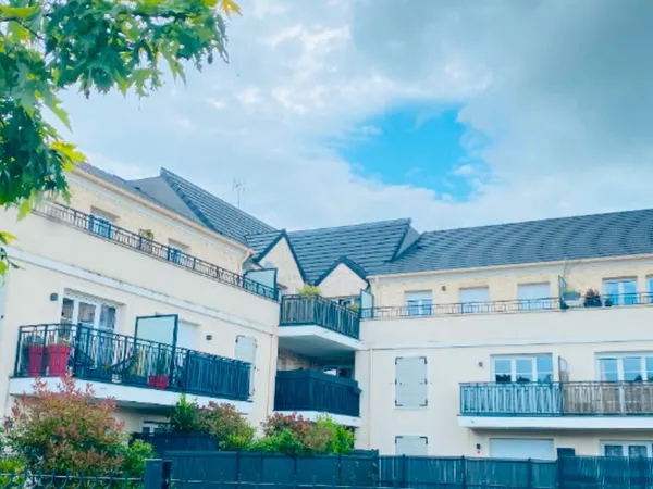 T2 48 m² + balcon 14 m² - Dernier étage - Villeneuve-Saint-Denis
