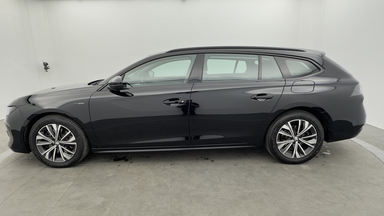 Peugeot 508 SW Hybrid 225 e-EAT8 — photo 2