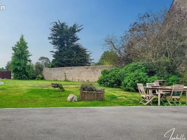 Maison 7 pièces 235 m²