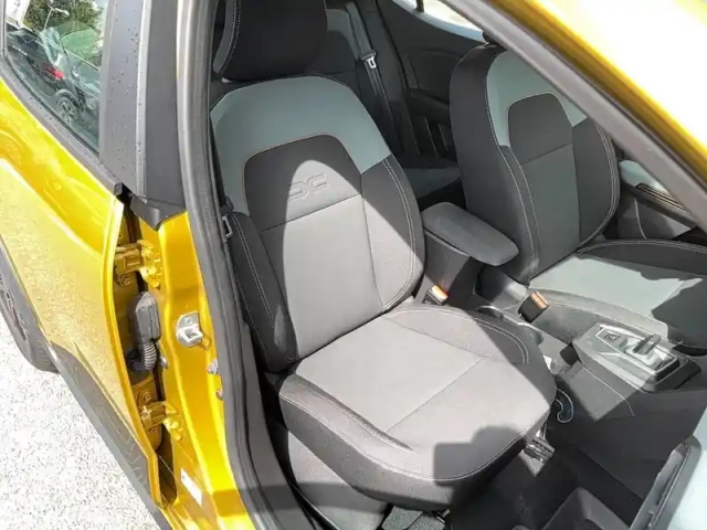Dacia Sandero eco-g 120 auto — photo 10