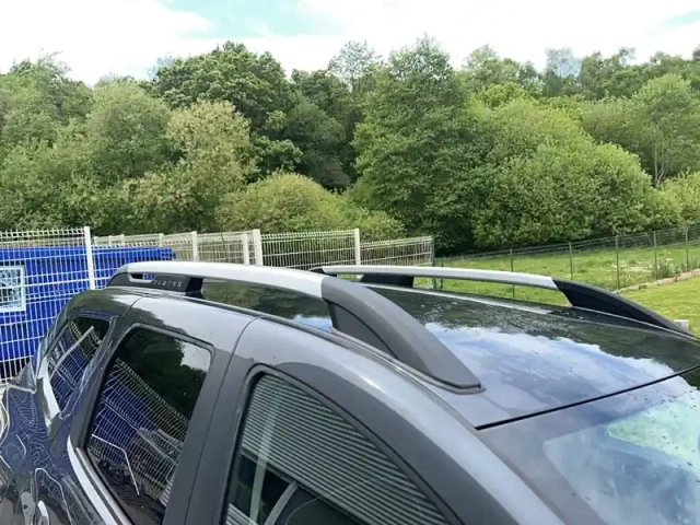 Dacia Duster blue dci 115 4x2 — photo 24