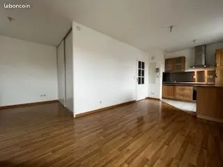 Appartement T1bis avec grand balcon