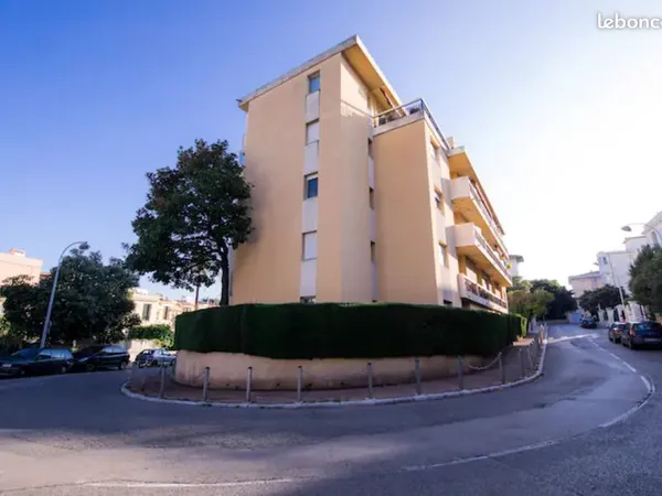 Studio meublé étudiant 20 m² - Nice Baumettes - Sept. à juin