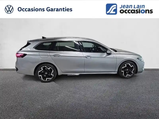 Volkswagen Passat 2.0 tdi evo scr 150 dsg7 — photo 23