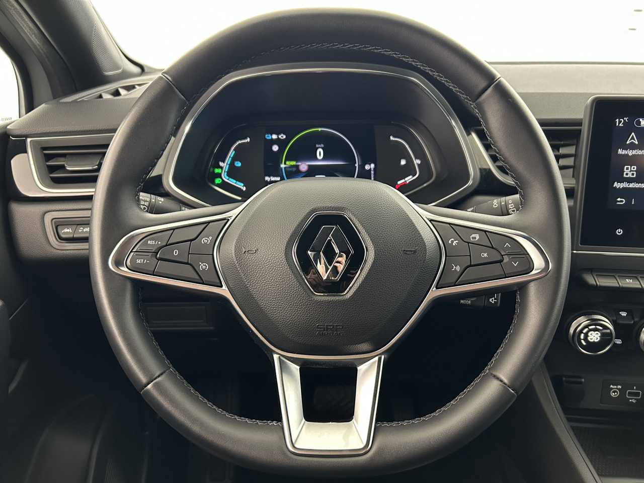 Renault Captur — photo 15