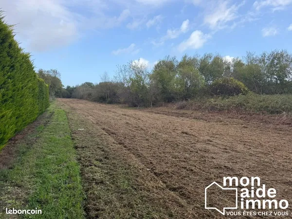 Terrain 3016 m² Sadirac