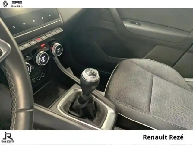 Renault Captur 1.0 tce 90ch techno — photo 6