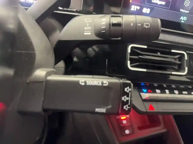 Renault 5 renault  e-tech electrique 10 ch autonomie confort — photo 40